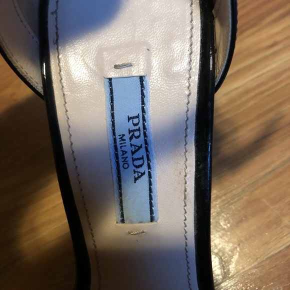 PRADA Heals - Picture 3 of 5